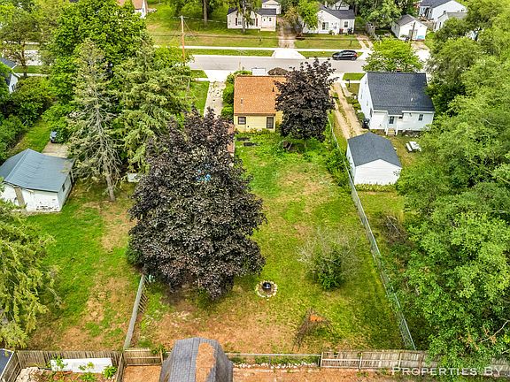 4th image of 348 Ridgewood St SE