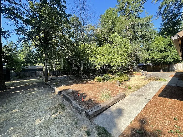 5133 SW Timbergrove St — Photo 18