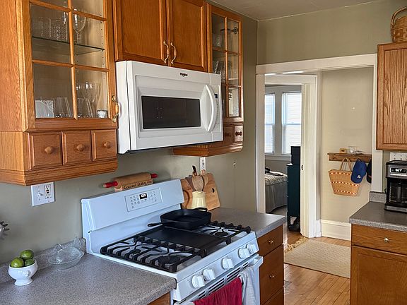 5th image of 876 Hague Ave Unit 1
