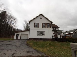 29 Preston St, Camden, NY