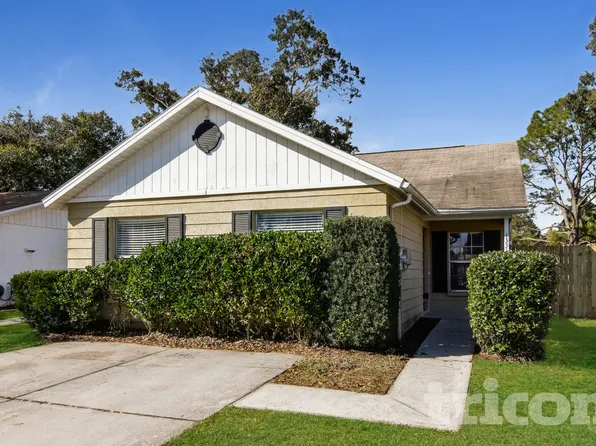 13311 Laraway Dr, Riverview, FL 33579
