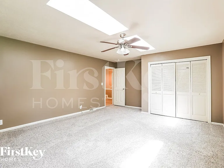3419 S Home Ave — Photo 3