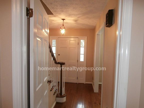 2nd image of 2373 Cambridge St