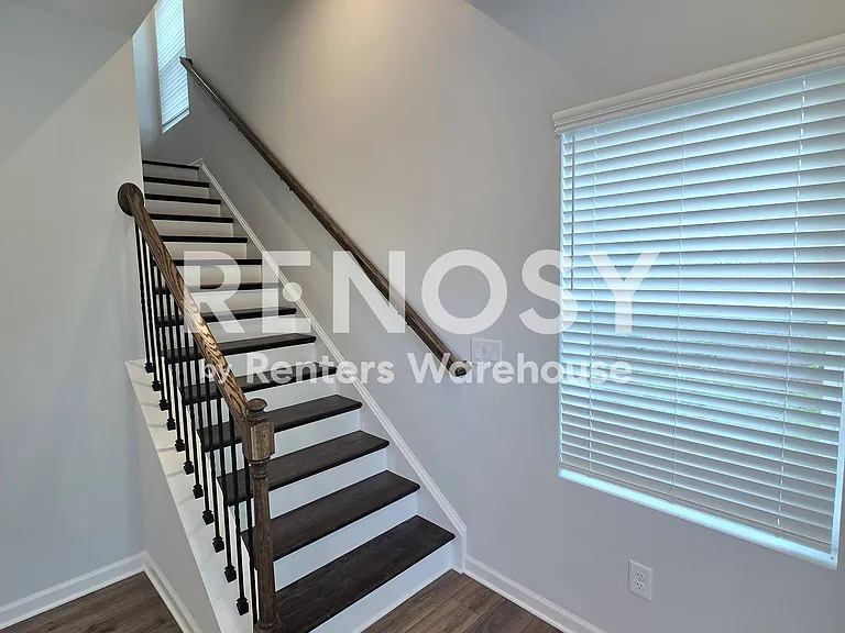 2907 Beaconwood Ct — Photo 13