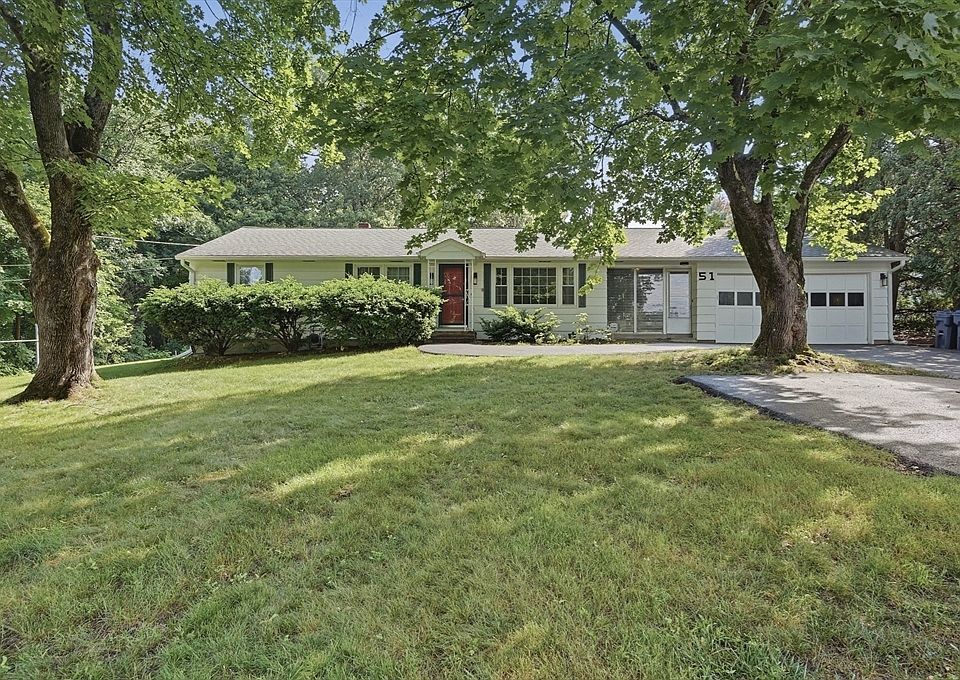 1st image of 51 Tyler St