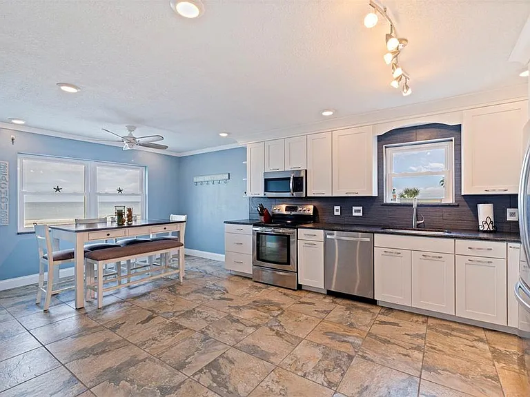5000 Gulf Blvd #301 — Photo 14