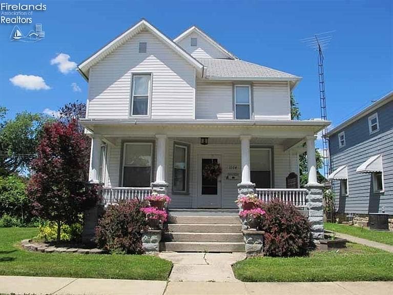 1st image of 1004 Court St