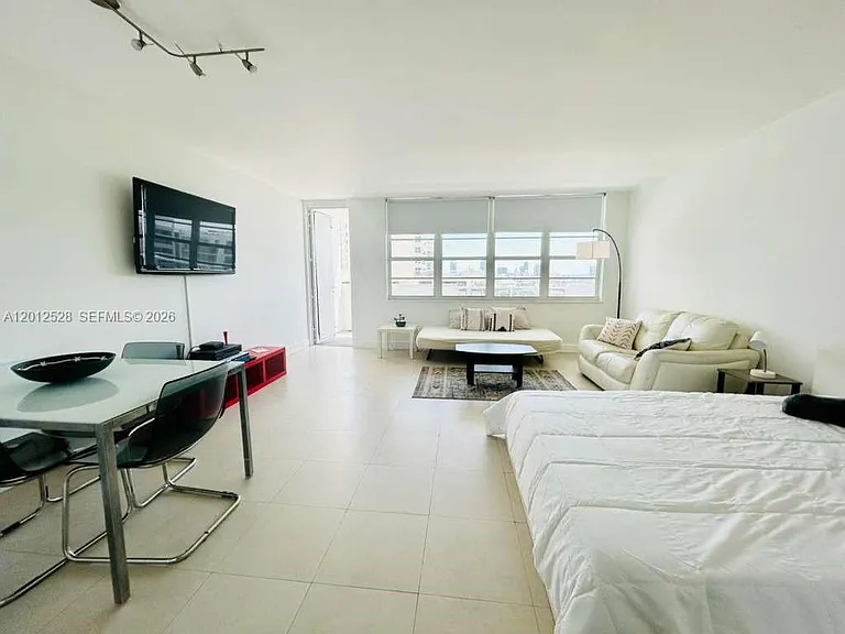 100 Lincoln Rd #1009 — Photo 3