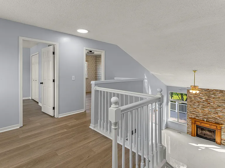 30247 Rosslyn Ave — Photo 27
