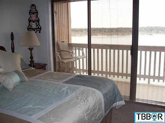 4th image of 2 Cliffhouse Dr APT 201