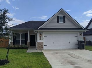 1910 Meridian Ct, Bryan, TX 77807