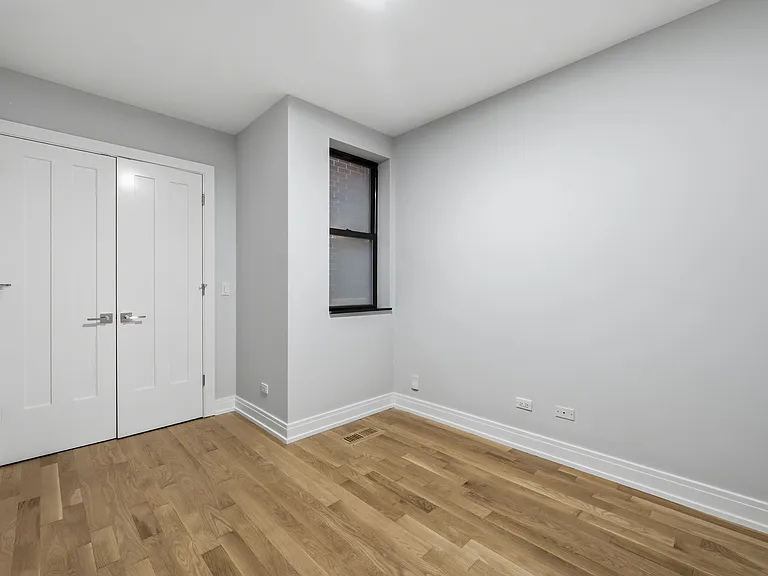 1827 N California Ave #1 — Photo 17