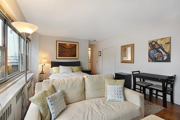 Sold by Corcoran | media 2