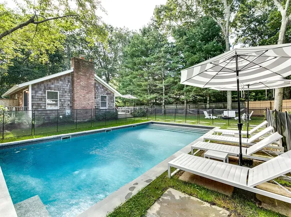 12 Walton St, East Hampton, NY 11937