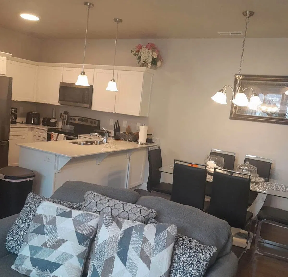 936 W Big Ben Ln — Photo 4