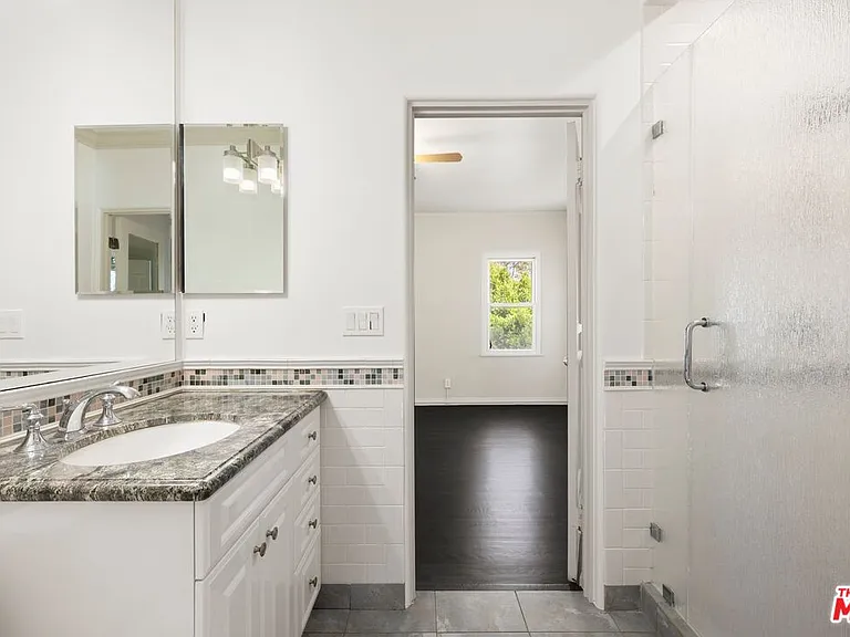 120 S Poinsettia Pl — Photo 19