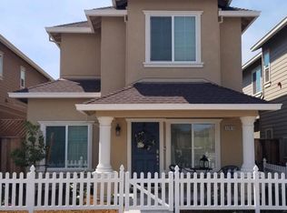 12816 Rogge Village Loop, Salinas, CA 93906