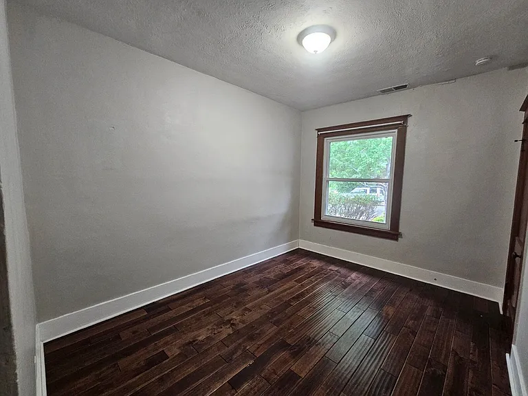 4288 N Hooker St #1 — Photo 11