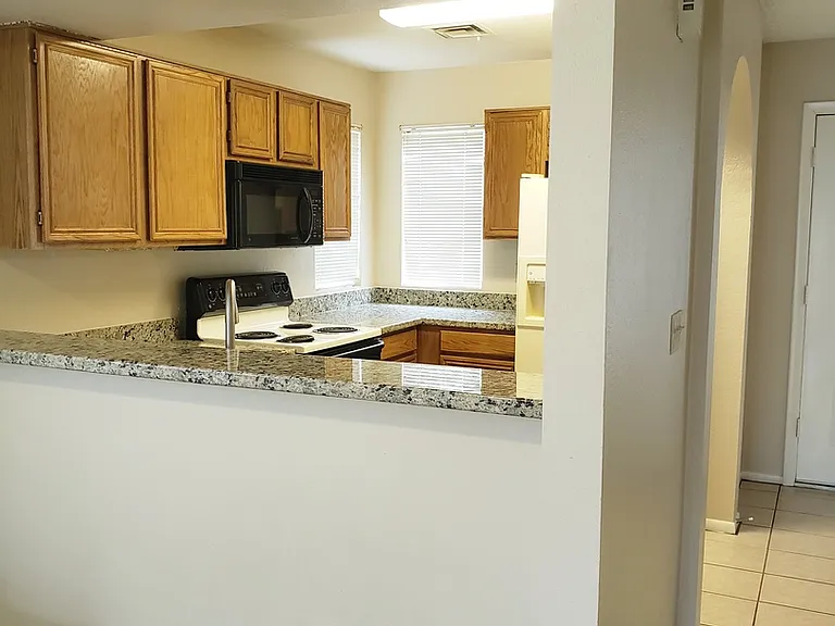 7040 W Olive Ave #92 — Photo 5