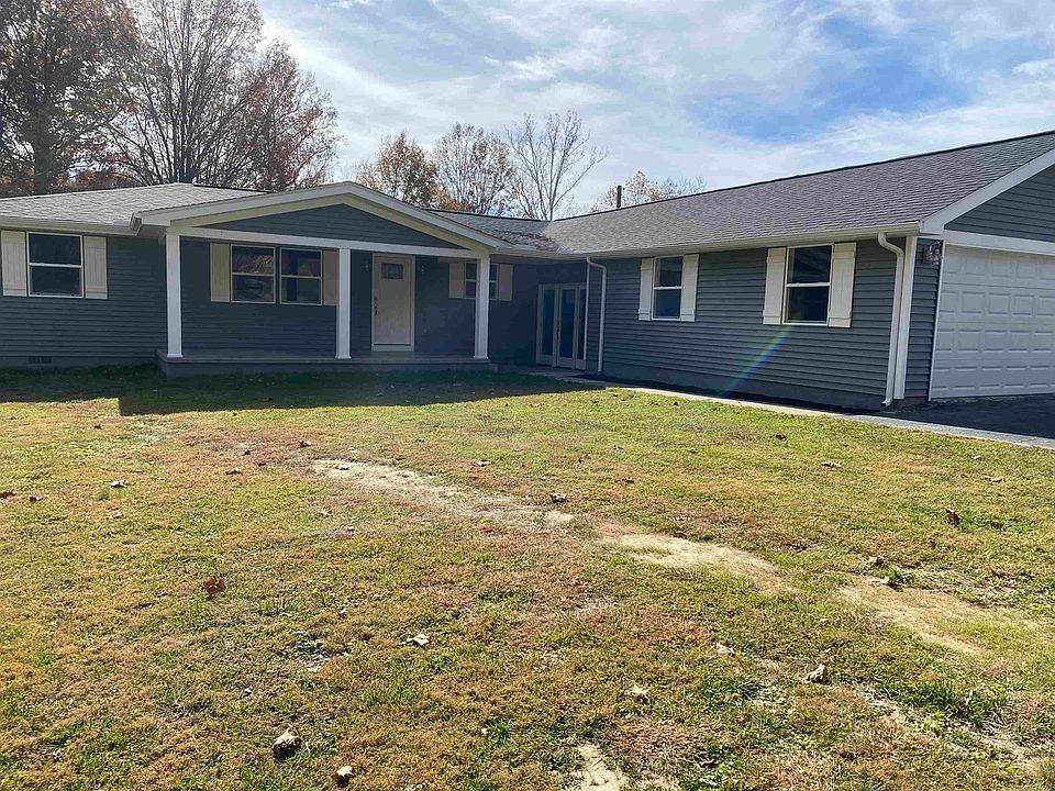 1st image of 3747 River Park Dr