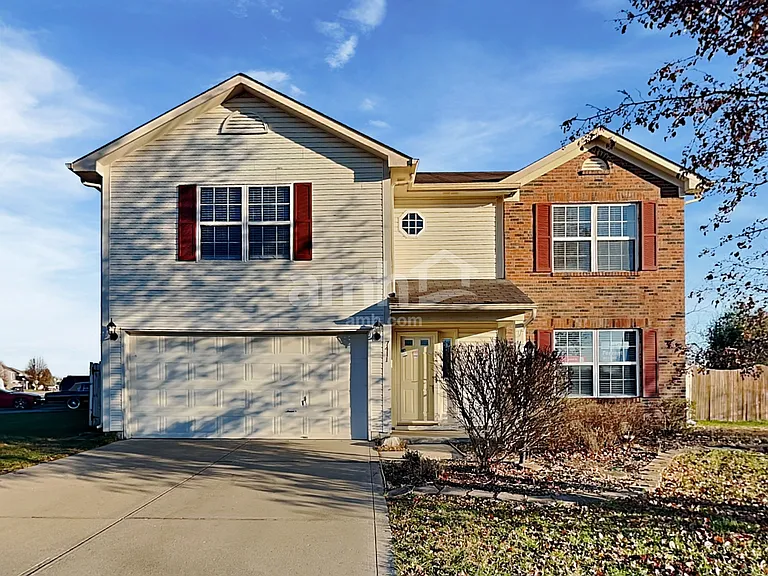7411 Cordova Dr — Photo 1