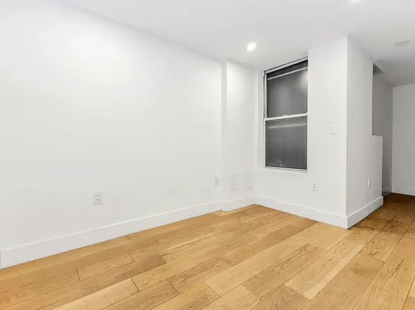 116 Suffolk Street image 3 of 7