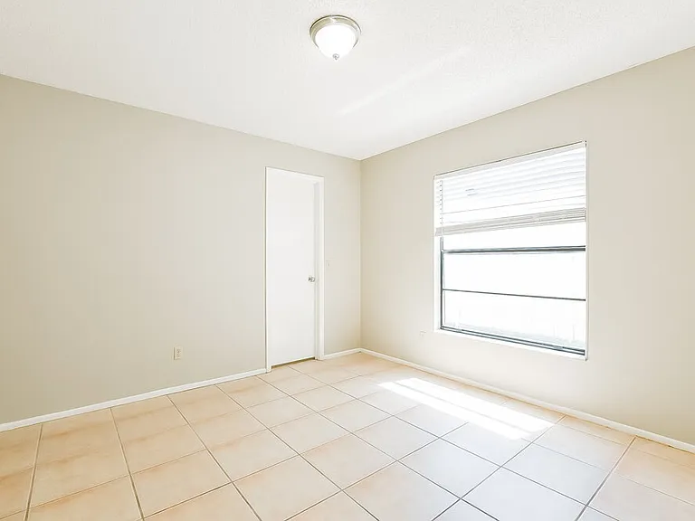 797 Minerva Ln — Photo 13
