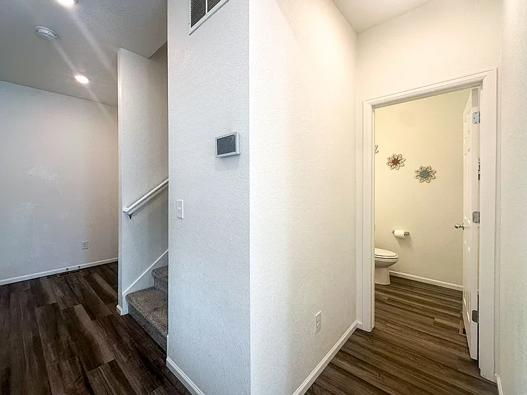 17430 Pacific Peak Cir — Photo 23