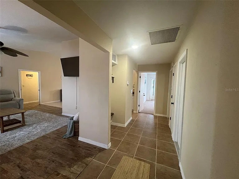 451 Rio De Janeiro Ave — Photo 6