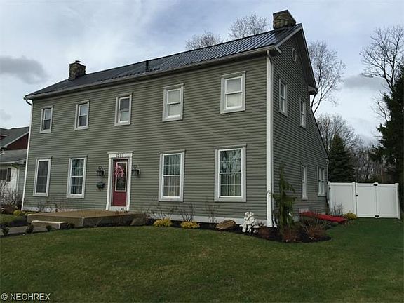 3rd image of 1207 N Wooster Ave