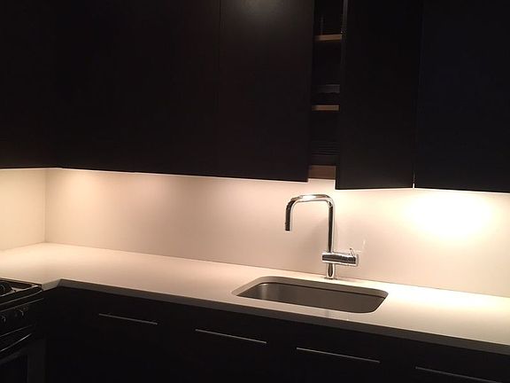 4th image of 262 5th Ave APT 1F