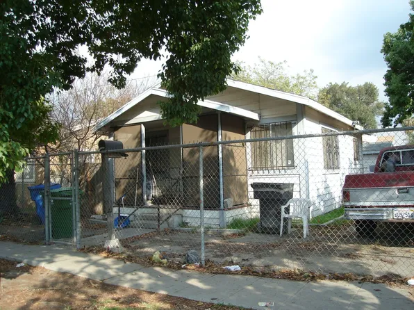 9728 Towne Ave, Los Angeles, CA 90003