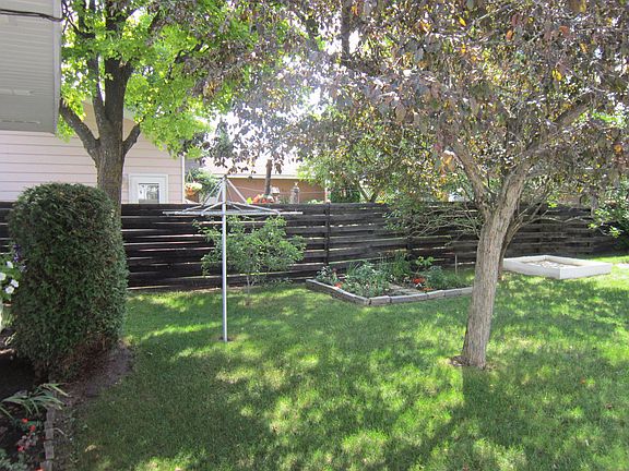 3rd image of 1235 Birchwood St