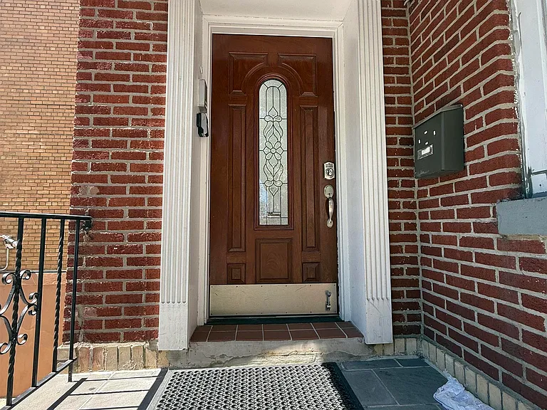 5409 Boulevard East #2 — Photo 3