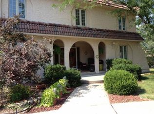 4406 NW Lake Dr, Lees Summit, MO 64064