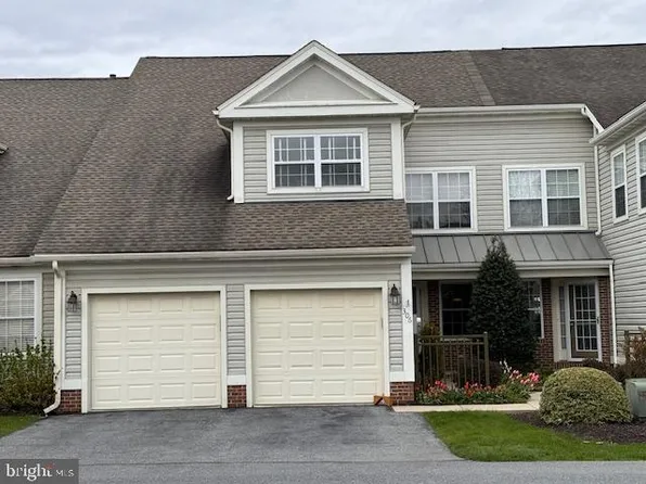 306 Oak Hill Ln, Wyomissing, PA 19610