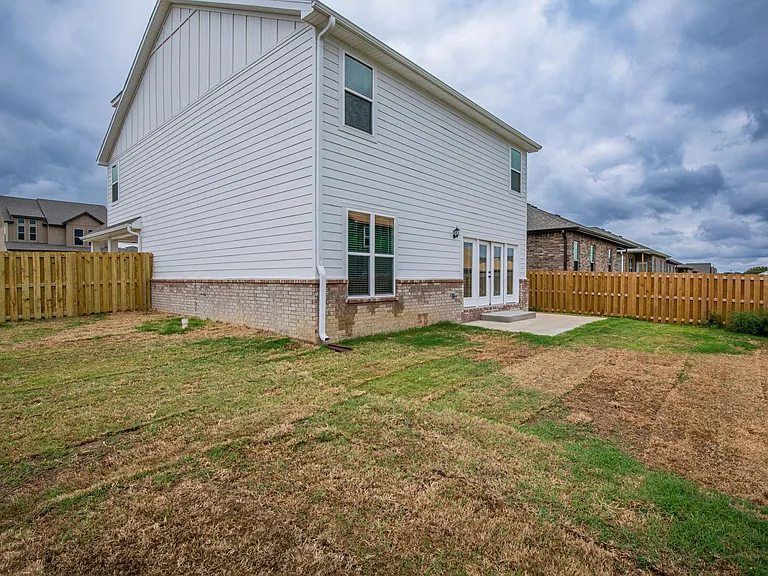 2010 Periwinkle Pl — Photo 24