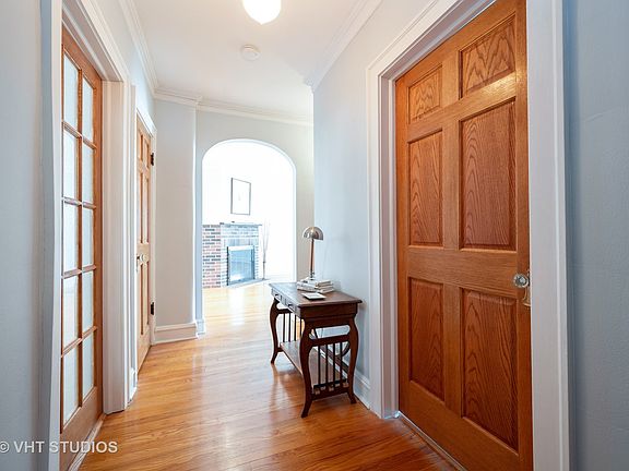 3rd image of 1929A Sherman Ave #3E
