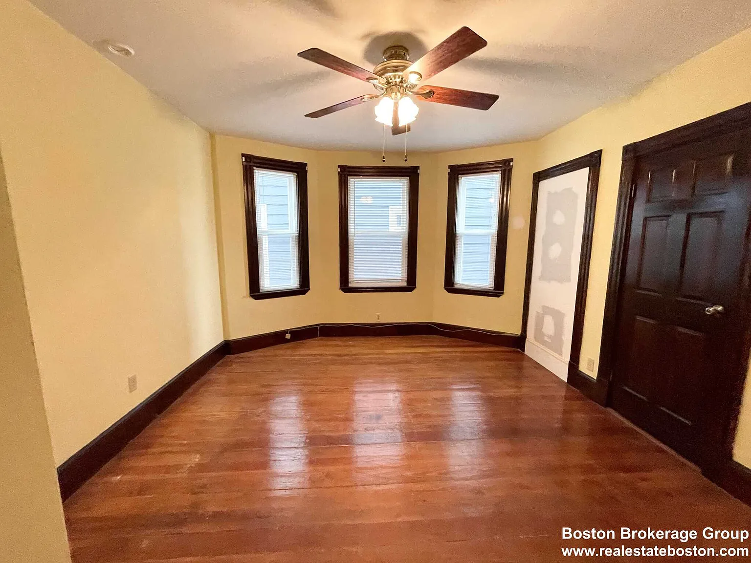 4 bed, $4,400 — Photo 3