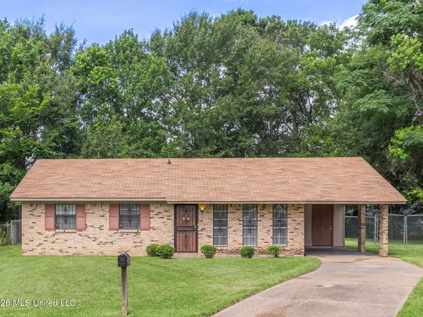 253 Rutherford B Hayes Cir, Jackson, MS 39213