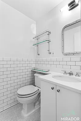 Rented by Mirador Real Estate | media 4