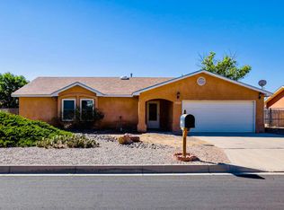 3006 May Cir SE, Rio Rancho, NM 87124