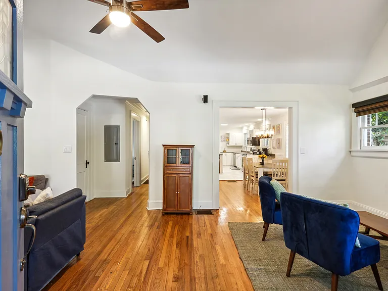 1003 Glenwood Ave SE — Photo 13