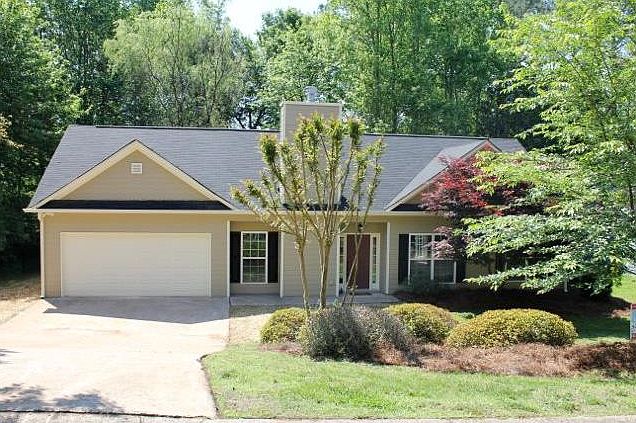 1st image of 832 Riverstone Ln