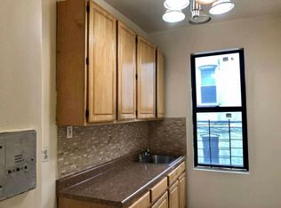 387 Eastern Pkwy #1C, Brooklyn, NY 11216