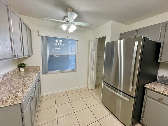 3rd image of 1364 Churchill Cir APT M104