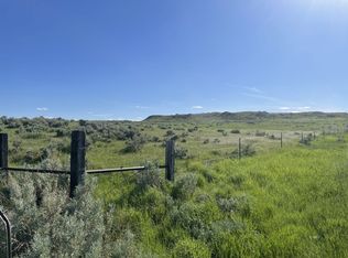 299 N Sunday Creek Dr, Miles City, MT 59301