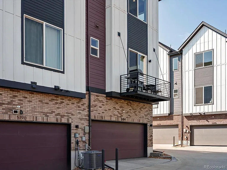 5194 Vivian St — Photo 25