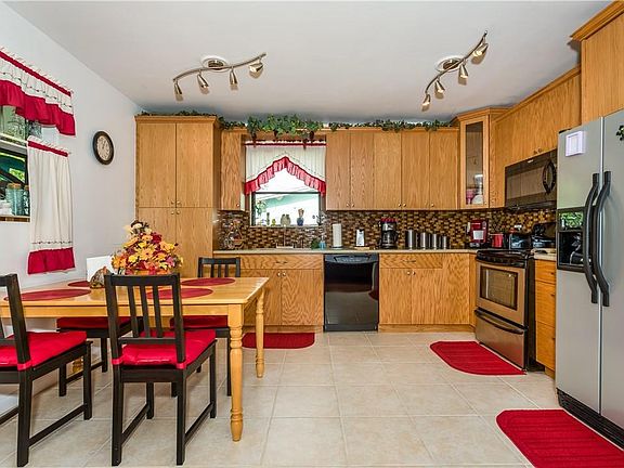 5th image of 700 NW 65th Terrace