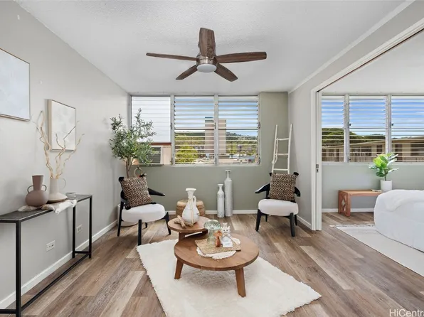 909 Kahuna Ln APT 301, Honolulu, HI 96826